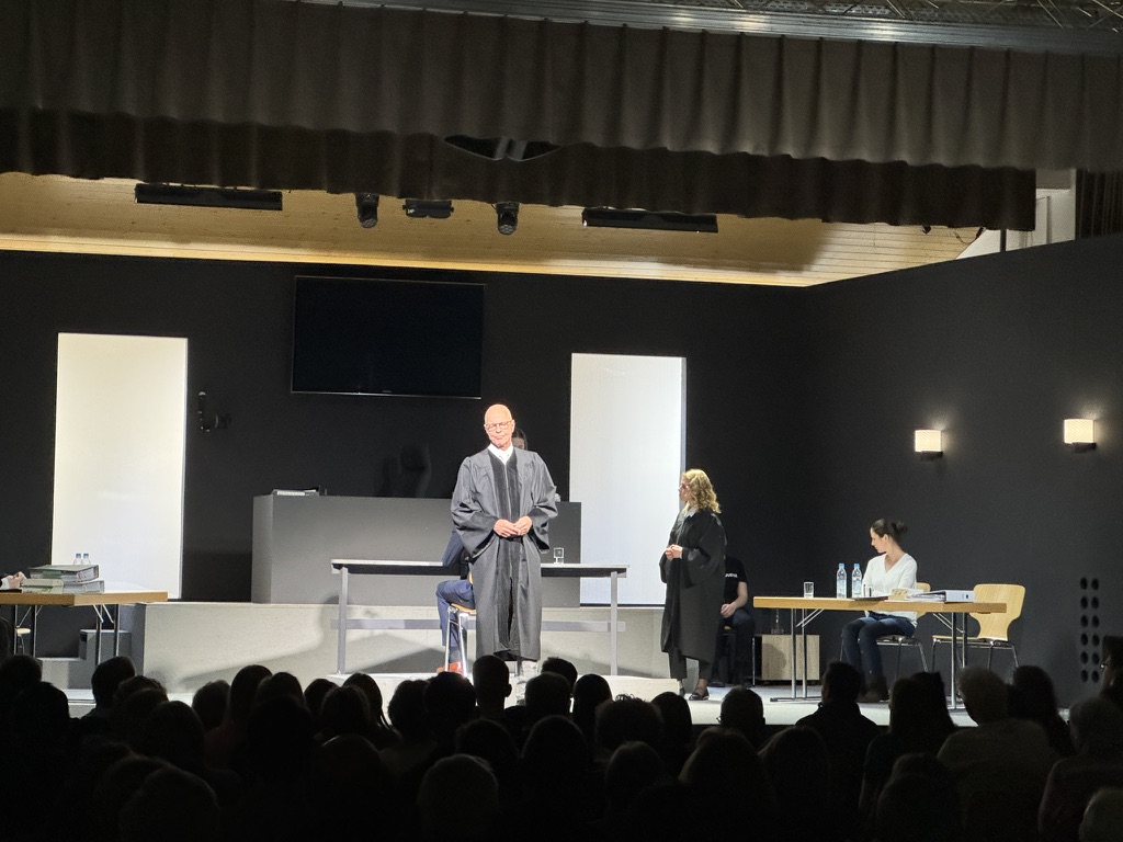 Theateraufführung "Terror", Bild 6 von 6